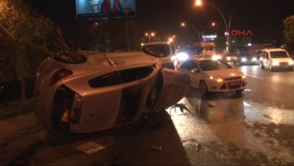 Ankara'da Zincirleme Trafik Kazası 2 Yaralı
