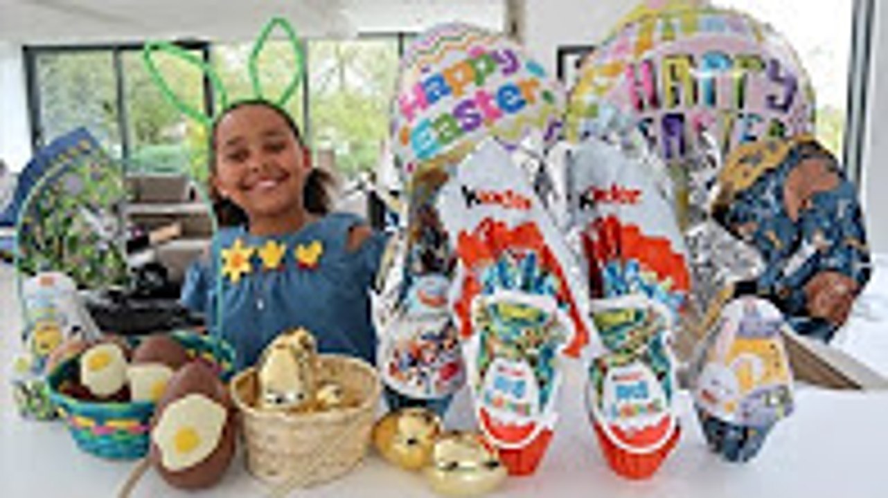 EASTER EGG HUNT! Maxi Kinder Surprise Eggs - Giant Golden Eggs - Shopkins - Peppa Pig Toys