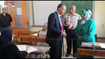 سكرتير محافظة دمياط يتفقد سير امتحانات الابتدائية والإعدادية