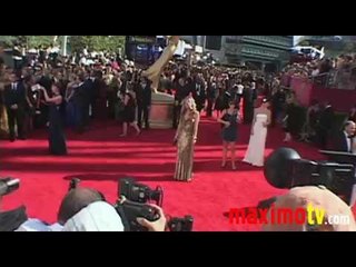 Kaley Cuoco & Sandra Oh at 2009 PRIMETIME EMMY AWARDS