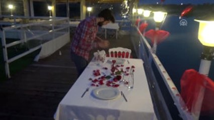 Gölette Sürpriz Evlenme Teklifi