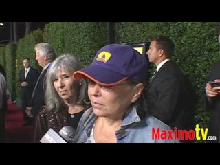 Roseanne Barr on Kanye West Hijacking Taylor Swift VMA