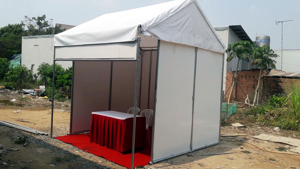 Lắp dựng gian nhà bạt mẫu tại xưởng sản xuất nhà bạt