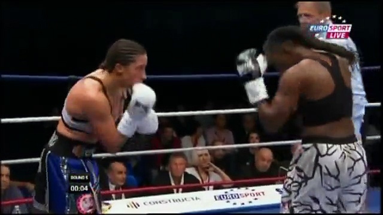 Myriam Lamare vs Chevelle Hallback (05-11-2011) Full Fight