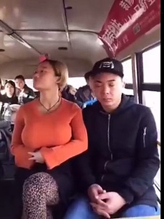 Chiness funny in bus hd