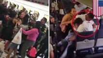 Perkelahian di pesawat,  wanita dipaksa buang air di cangkir oleh pramugari - Tomonews