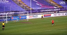 UEFA'nın Penaltı Kararı İlk Kez Kadınlar Maçında Hayata Geçti