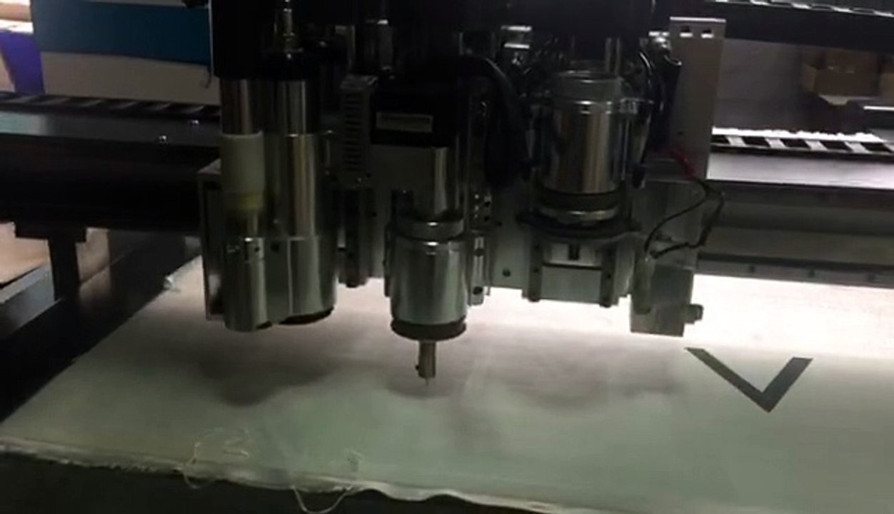 Lavatories decorative laminate 0.01 inch  tedlar PVF films cutting machine