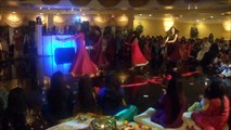 Pakistani Wendding Dance Mehndi Girls and Group Dance