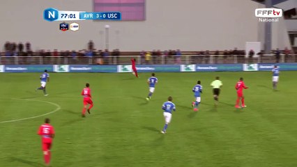 Centre repris de la tête par Dutournier mais sa tête manque de puissance