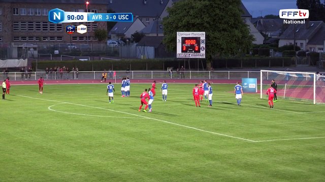 Coup franc frappé par Idazza mais le ballon finit en sortie de but