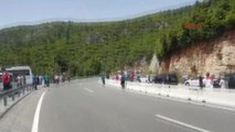 Muğla'da Tur Otobüsü Devrildi; Çok Sayıda Ölü ve Yaralı Var