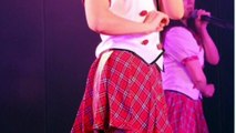 小嶋陽菜：セルフプロデュース公演で“七変化”　Yシャツ1枚のセクシー衣装も…