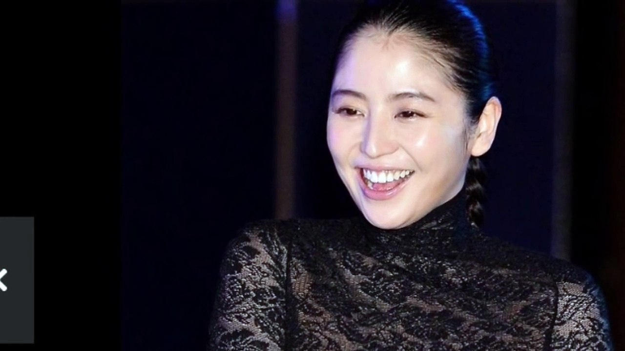 長澤まさみは「セクシー担当」　シースルー衣装で登場し視線クギづけ