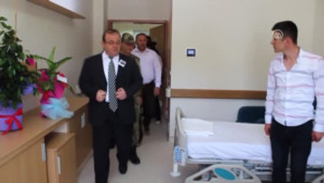 Hatay'daki Terör Operasyonu - Vali Vekili Orhan, Jandarma Uzman Çavuş Serkan Yıldırım'ı Hastanede...