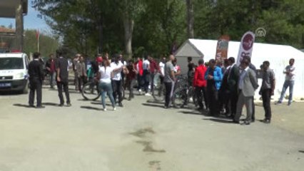 Bisiklet Yarışı ve Yamaç Paraşütü Şenliği"