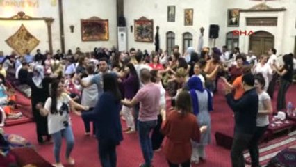 Şanlıurfa'da Havalar Isındı, Turizm Sezonu Açıldı