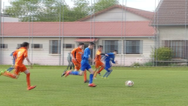 UGA LYON-DECINES U15-1 - VAULX EN VELIN U.S 3 - 1