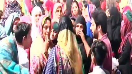 Imran Urges Pakistanis To Protect Their Own National Security