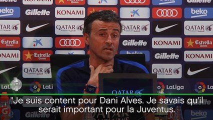 Demies - Enrique félicite Dani Alves pour la qualification