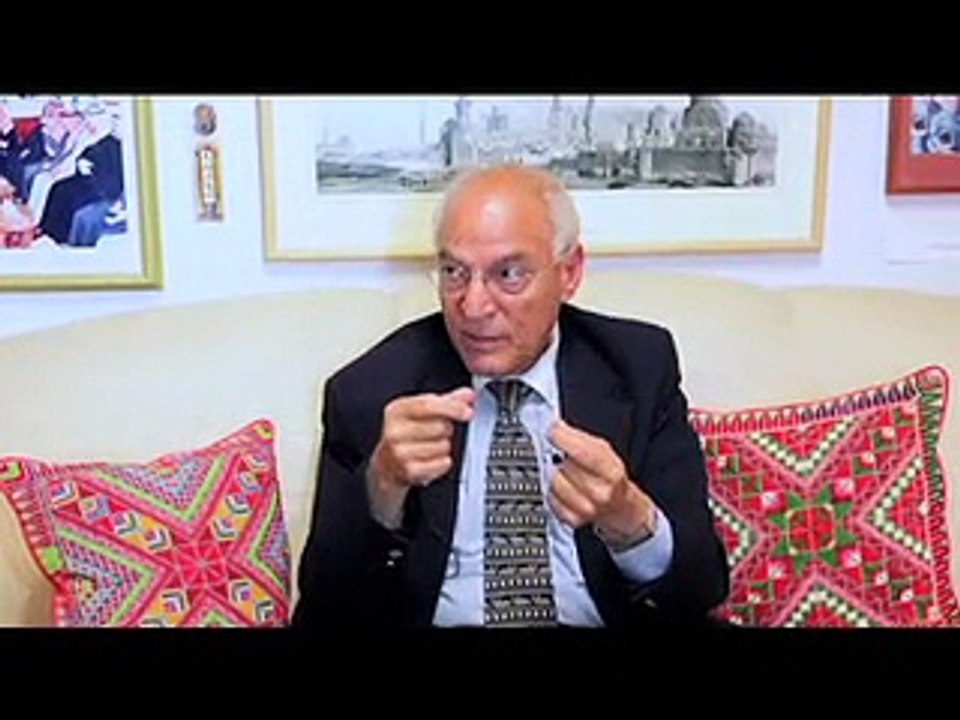 غدا.. مايكل مورجان يحاور فاروق الباز ببرنامج "النبض الأمريكى"