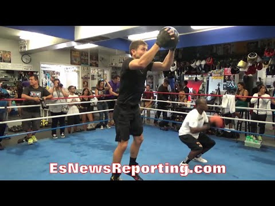 GENNADY GOLOVKIN INTENSE STRENGTH & CONDITIONING EXCERCISE - EsNews Boxing