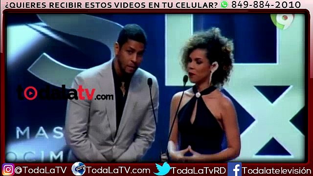 Carlos Quezada gana el premio a Mejor Guion-Premios La Silla 2017-Video