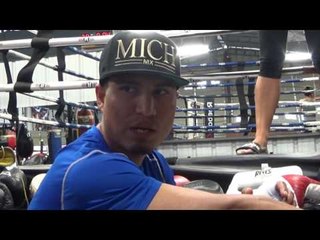 MIKEY GARCIA WENT TO VISIT SICK CHILDREN TO MAKE THEM HAPPY  EsNews Boxing