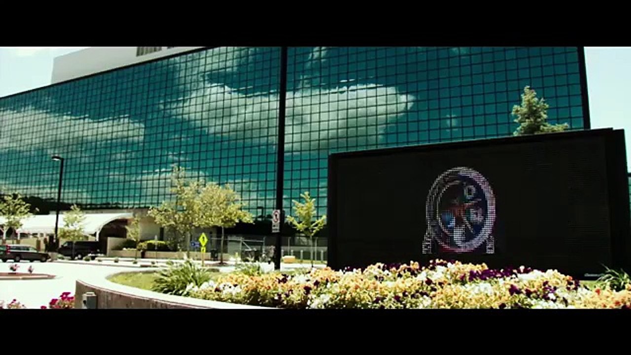 Snowden Official Comic-Con Trailer (2016)