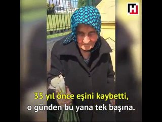 Cumhuriyetimizle Aynı Yaşta Olan Bahriye Teyzemizin Ekmek Parası İçin Hala Çalışması