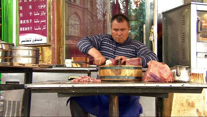 China's Muslim Uighurs look to cash in on 'New Silk Road'