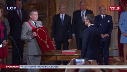 Emmanuel Macron fait Grand-maître de l’ordre national de la Légion d’honneur
