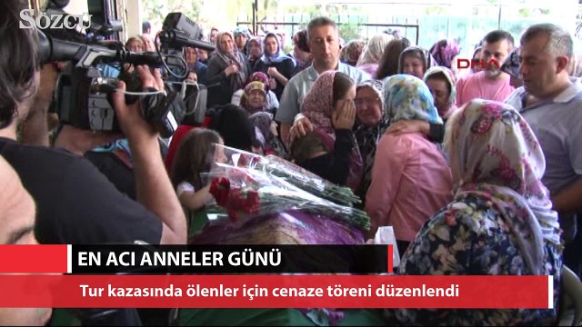 Tur kazasında ölenler için cenaze töreni düzenlendi