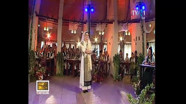 Aurelia Popescu Preda - Intru-n lunca, tai nuiele (Tezaur folcloric - TVR 1 - 14.05.2017)