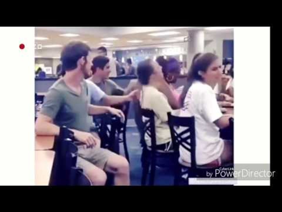 احذر المزح مع النساء. لن تتجرئ المزح بعد المشاهده