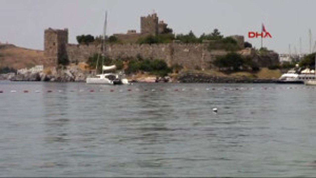 Bodrum'da Sahiller Dolmaya Başladı