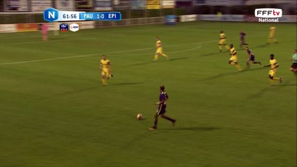 Bon centre mais dégagé par la défense d'Epinal.