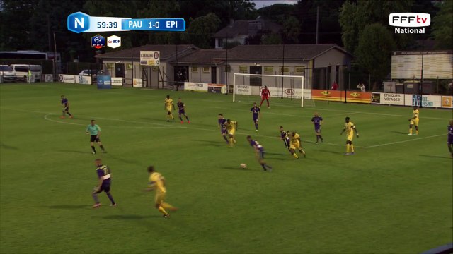 Oh la frappe de LAPLACE passe juste à côté. Grosse occasion pour PAU.