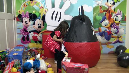 Video herunterladen: Disney Junior Videos Super Giant Surprise Egg Opening Mickey Mouse Clubhouse Minnie Toys