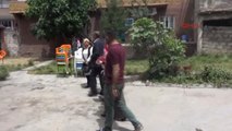 Şırnak Silopi'de 2 Çocuğunu Kaybeden Anne, Anneler Günü'ne Göz Yaşları Içinde Girdi