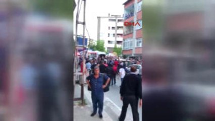 Kartal'da Polıs Çalıntı Araçla Kaçmaya Çalışanlara Ateş Açtı Yaralılar Var 2