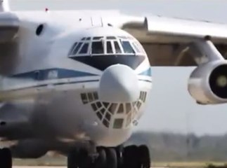 Russian Su-27, Su-24 and Su-34 being refuelled by Il-78 tanker.