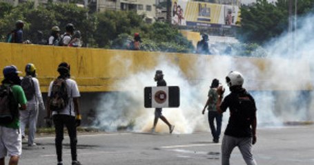 Diktatörlük Suçlamalarına Karşı, Maduro'dan 2018'de Seçim Sözü