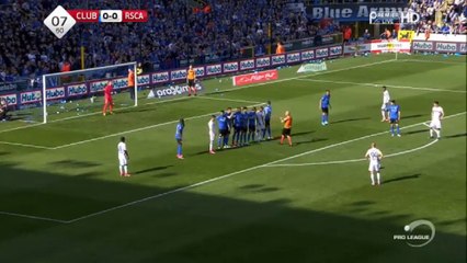 Le coup franc astucieux d'Hanni contre Bruges !