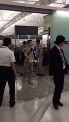 [FANCAM] BTS THE WINGS TOUR HONG KONG BTS LEAVING HONG KONG