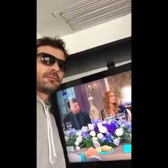 Pedro mirando a Paula en lo de Mirtha - 13 de Mayo