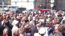 Thousands Rally Against Demolition of 4,500 Soviet-Era Buildings in Moscow