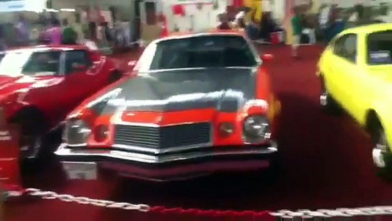 Klasik araba fuarı Best Classic Cars Review (klasik arabalar)