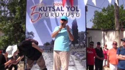 Didim'de "Kutsal Yol" Yürüyüşü