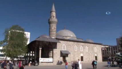 Erzurumlu Hemşehrileri İbrahim Erkal İçin Gıyabi Cenaze Namazı Kıldı